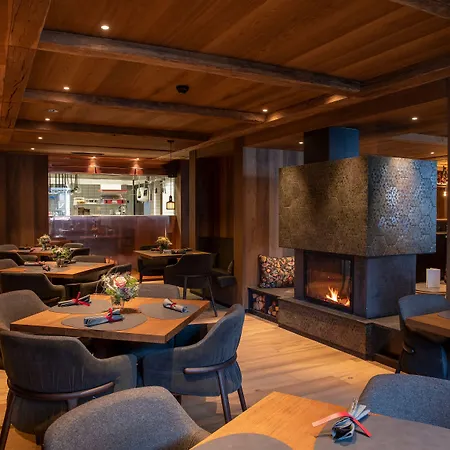 Zermama Hotel 4*
