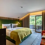 Hotel Zermama 4*